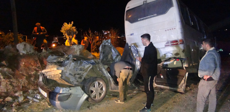 Akkuyu NGS işçilerini taşıyan otobüs kaza yaptı: 1 ölü, 21 yaralı