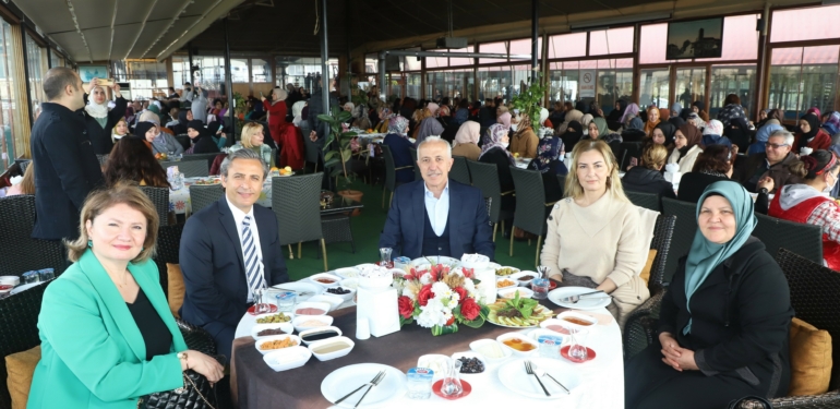 Şehit anneleri ve eşleri ‘Kadınlar Günü’nde bir araya geldi