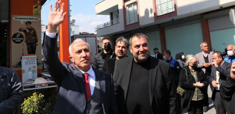 “SÖYLEDİKLERİMİZİ HAYATA GEÇİRMENİN GURURUNU YAŞIYORUZ”