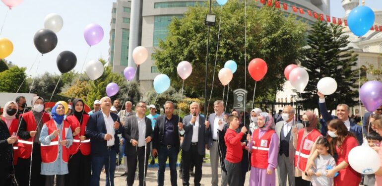 Akdeniz Belediyesi ‘Otizm Farkındalık Günü’ etkinliği düzenledi