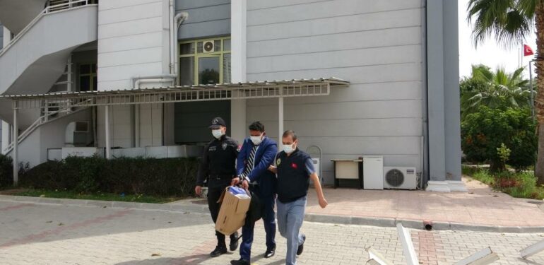 Mersin’deki FETÖ operasyonunda 5 şüpheli tutuklandı