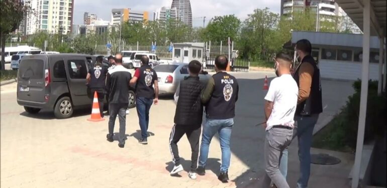 Mersin merkezli 5 ilde sahte iddaa operasyonu: 5 tutuklama