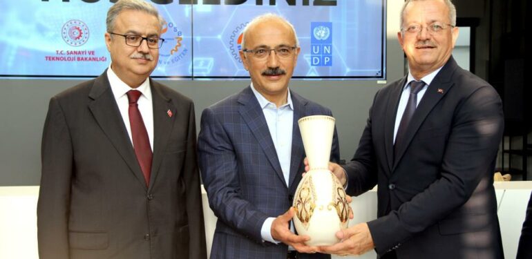 Elvan: “MTOSB 3. Bölgenin örneği yok”