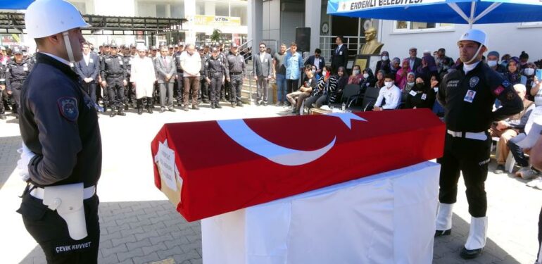 48 yaşındaki polis memuru, kansere yenik düştü