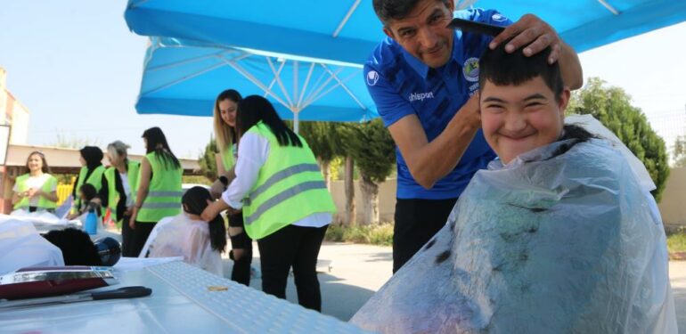 Mersin Erdemli’de özel çocuklara bayram tıraşı