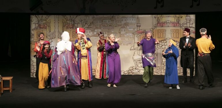 Mersin Büyükşehir Belediyesi, ‘Çiğdem Tunç Tiyatrosu’nu ağırladı