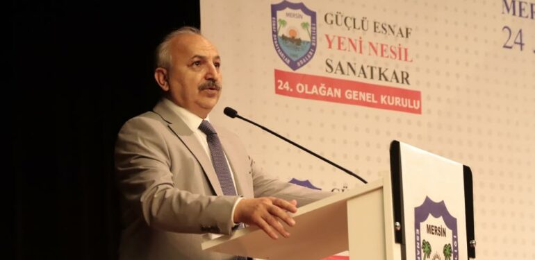 Mersin ESOB’ta Talat Dinçer güven tazeledi