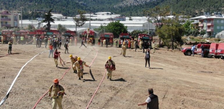 Mersin’de orman yangın ekipleri tatbikatlara başladı