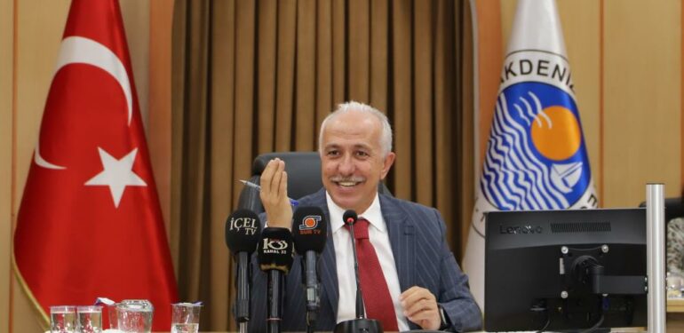 Gültak’tan Seçer’e konuşma göndermesi