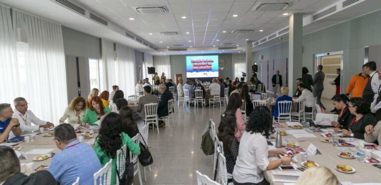 Mersin’de ‘Gençlik ve Spor Çalıştayı’ düzenlendi