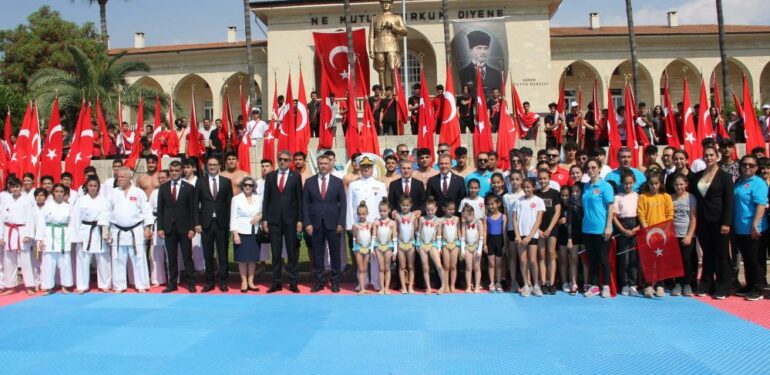 Mersin’de 19 Mayıs coşkusu