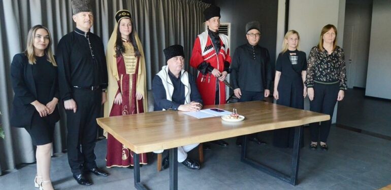 Çerkezler, atalarını anacak