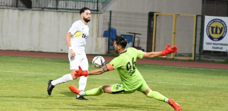 TFF 2. Lig: Tarsus İdman Yurdu: 1 – Karacabey Belediyespor: 4 (Penaltılar)