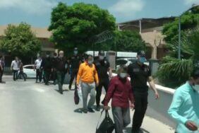 SAHTE RAPOR OPERASYONUNDA 11 ŞÜPHELİ TUTUKLANDI ŞÜPHELİLERİN, PARA KARŞILIĞI RAPOR ALACAK KİŞİLERİN YERİNE HASTALIĞI OLAN 'DUBLÖRLER' KULLANARAK SAHTE SAĞLIK RAPORLARI ALIP DEVLETİ YÜKSEK MİKTARDA ZARARA UĞRATTIKLARI BELİRLENDİ