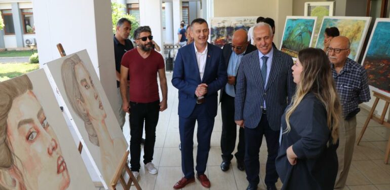 Vali Pehlivan, Model Fabrika ve İnovasyon Merkezinde incelemelerde bulundu