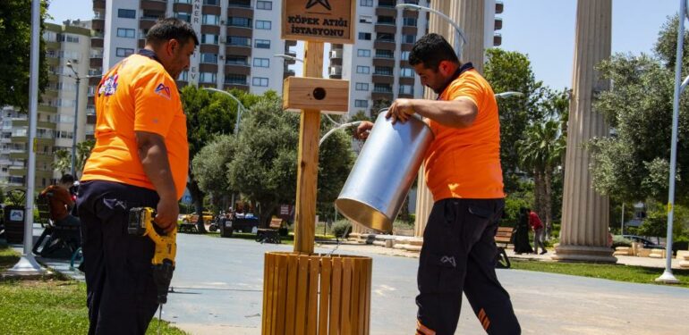 Mersin’de köpek atık istasyonu sayısı 2 kat artırıldı