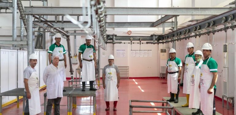 Mersin’de mezbahalar Kurban Bayramına hazır