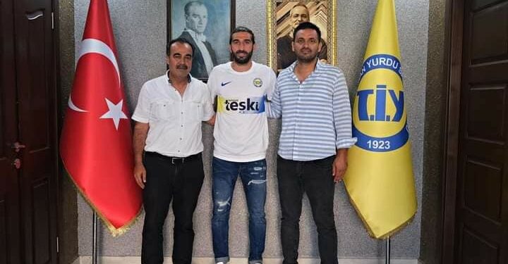 Tarsus İdman Yurdu, Serdar Bozkurt’la anlaştı