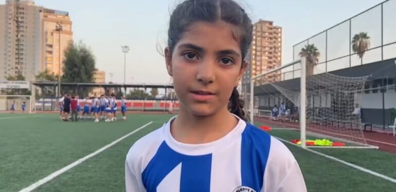 Hayalleri kadın futbol milli takımında oynamak