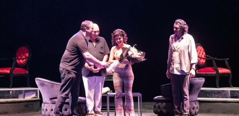 Mersin Büyükşehir Belediyesi Şehir Tiyatrosu Expo 2021 Hatay Tiyatro Festivaline katıldı