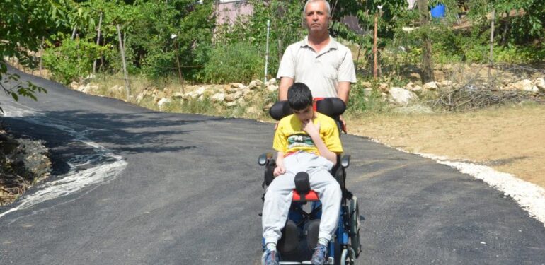 Engelli Kerem, artık rahat gezebiliyor