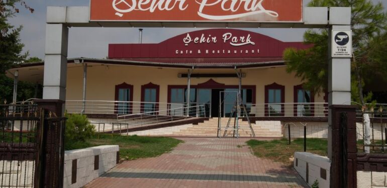 Tarsus Belediyesinden ücretsiz düğün salonu hizmeti