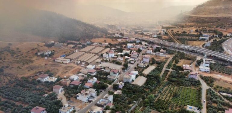 Mersin’deki orman yangını kontrol altına alındı