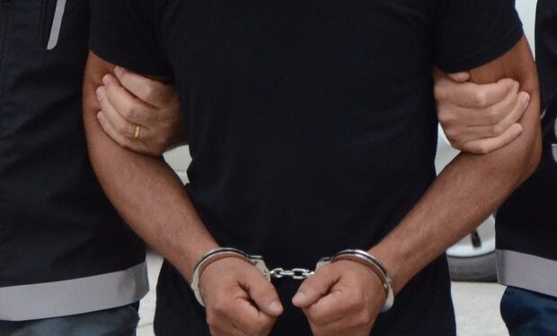 Mersin’de çeşitli suçlardan aranan 7 şahıs tutuklandı
