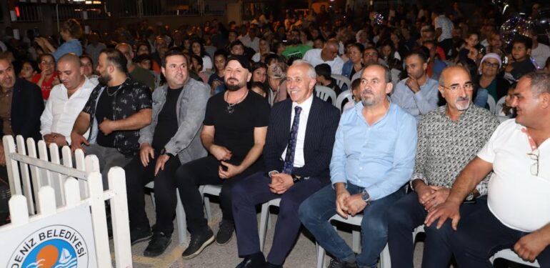 Adanalıoğlu’nda açık havada film keyfi