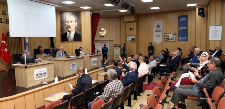 Çocuklar önerdi, Meclis kabul etti