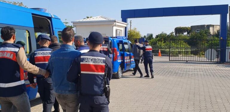 Mersin’de yatırım danışmanlığı dolandırıcılığına 4 tutuklama
