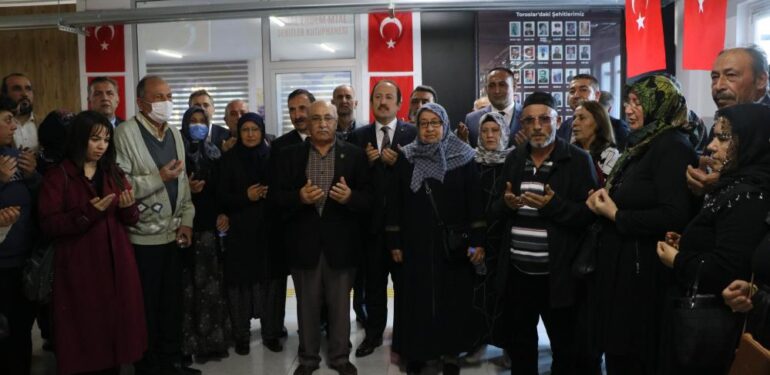 Şehitler Kütüphanesi dualarla açıldı