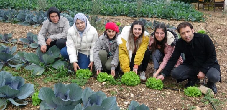 Tarım lisesinin özel öğrencileri üretti