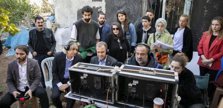 Hamit İzol’un eseri ‘Roza’ film oluyor