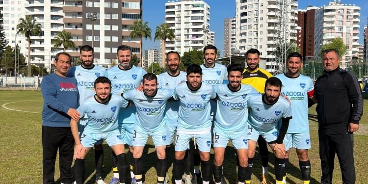Mersin Camspor normal sezonu şampiyon tamamlamak istiyor