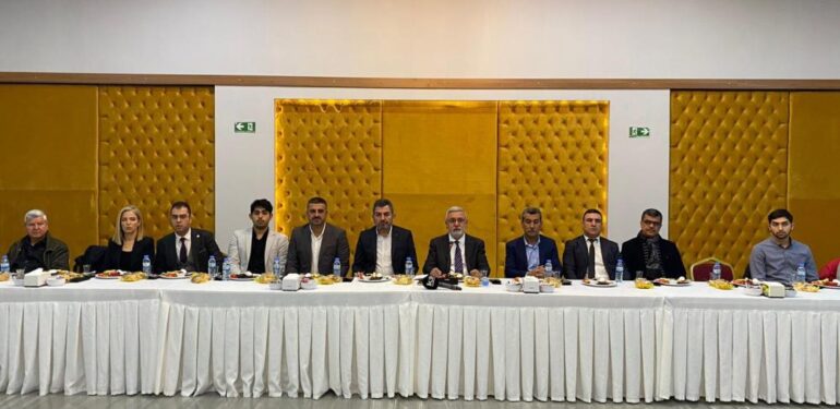 Metiner: “Türk kardeşlerimiz PKK-HDP’ye bakarak Kürtleri bunlardan ibaret zannetmesinler”