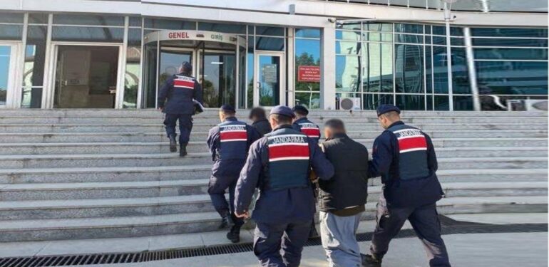 Kasten öldürme suçundan ceza alan 4 şüpheli yakalandı