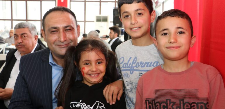 Yılmaz: “Çocuklarımıza daha güzel bir geleceği hep beraber inşa edeceğiz”