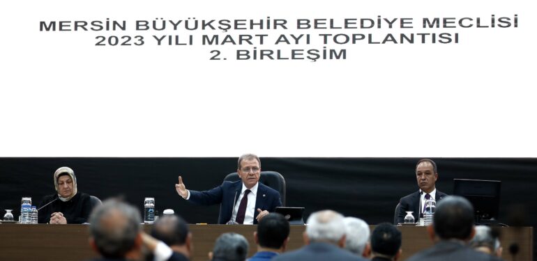 Mersin Büyükşehir Belediyesi 4 bin 800 öğrencinin YKS ücretini karşılayacak