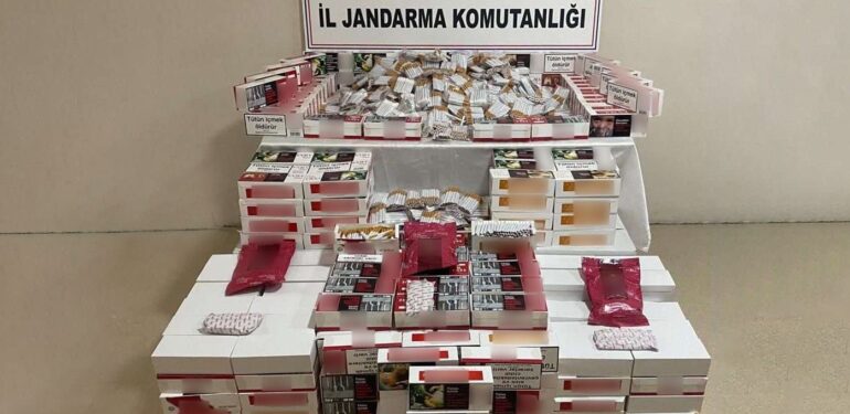 Mersin’de kaçak sigara ve sahte içki operasyonu