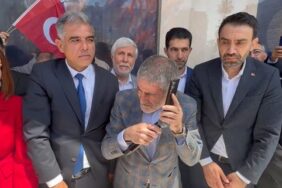 616x321-baskan-erdogan-mersinde-ak-partinin-bayramlasma-programina-telefonla-baglandi-hallac-pamugu-gibi-atmaniz-lazim-1682157950040