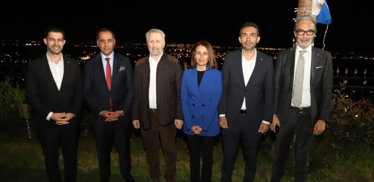 SÖYLEMEZ, “BAKANIMIZLA OMUZ OMUZA, DURMADAN, YORULMADAN ÇALIŞACAĞIZ”