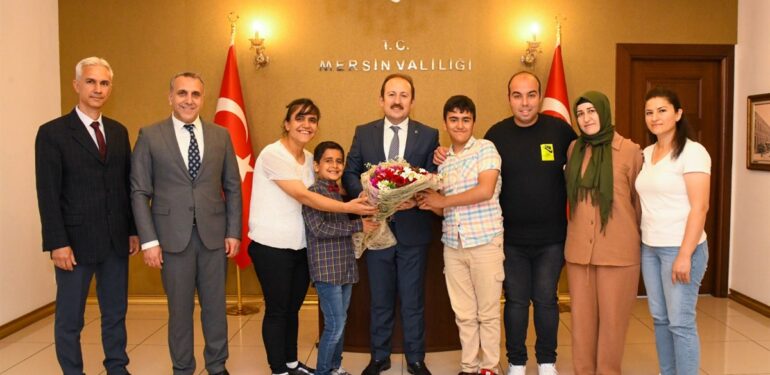 Vali Pehlivan, engelli bireyleri ağırladı