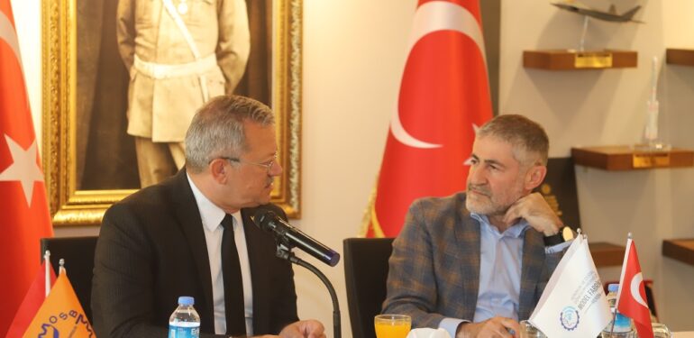 Bakan Nebati, MTOSB’yi ziyaret etti