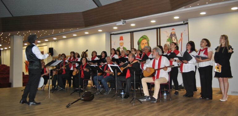 Aşık Mahzuni Şerif anıldı