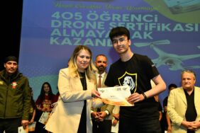 Drone eğitimlerini tamamlayan 405 öğrenci sertifikalarını aldı (4)