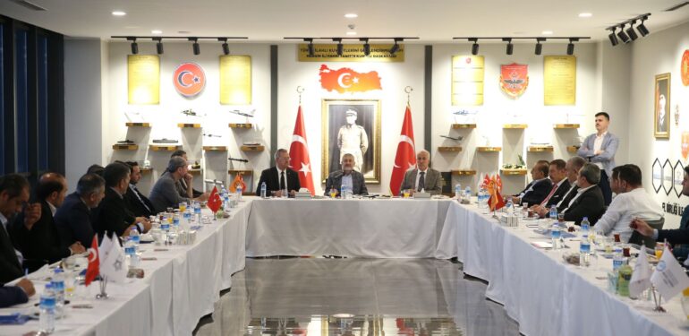 Gültak, Mersin iş dünyasını ziyaret etti