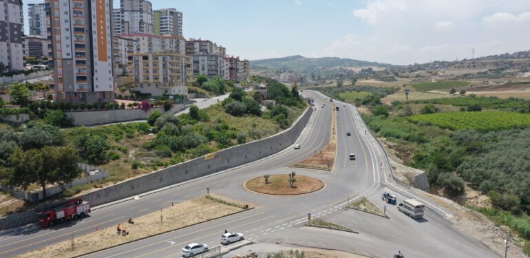 YENİLENEN ESKİ ÇAMLIYAYLA YOLU KULLANIMINA AÇILDI