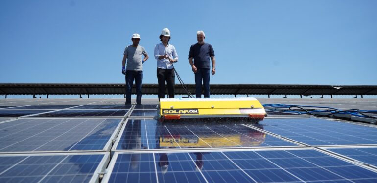 GÜNEŞ ENERJİSİ İLE BÜTÇESİNE 14 MİLYON LİRA KOYDU