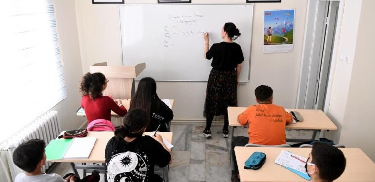 KURS MERKEZLERİNDEKİ LGS ÖĞRENCİLERİNDEN BÜYÜK BAŞARI